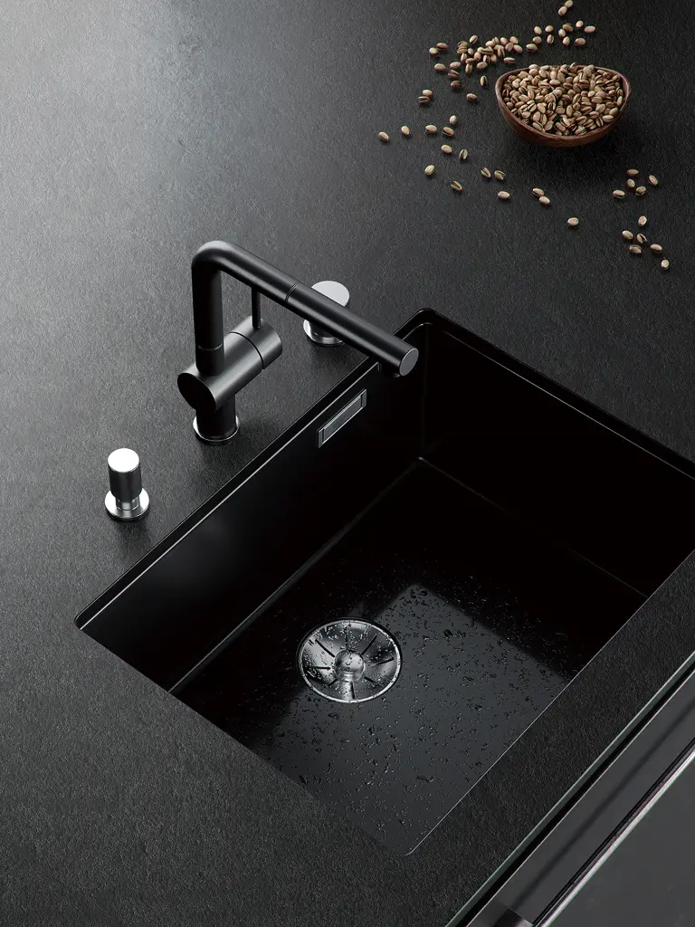 AR-6530 ML Absolute Black Finish Job.webp