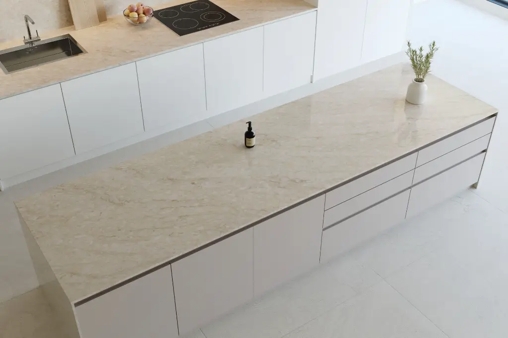 Bellanti surface — Guava Quartz + Stone | Adam Stonetech (view 3)